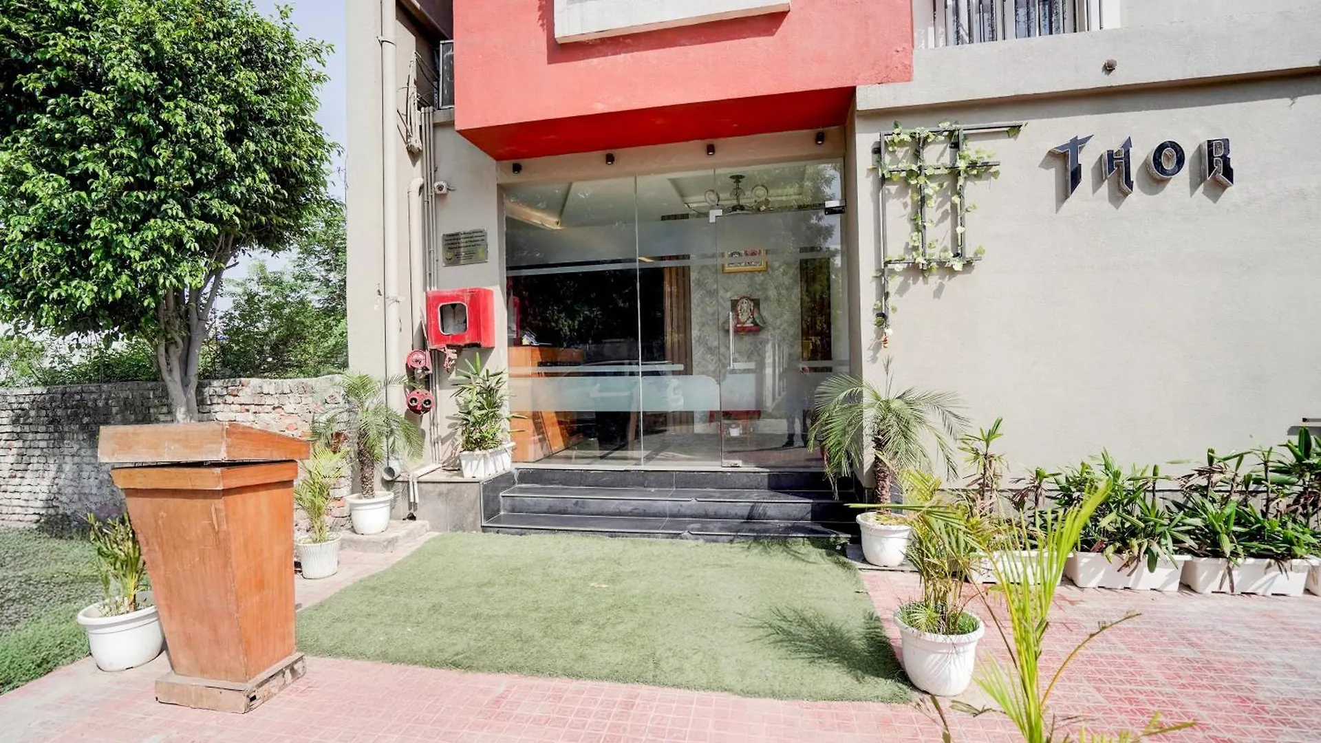 ***  Hotel O Thor The Party World Agra  India